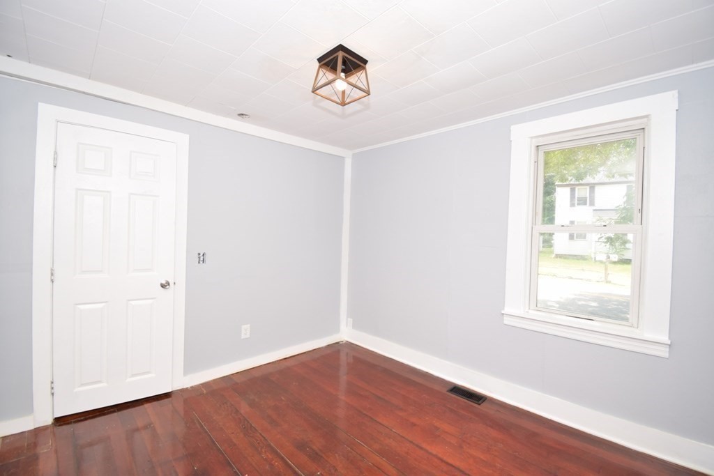 433 Putnam Hill Rd Property Photo 15