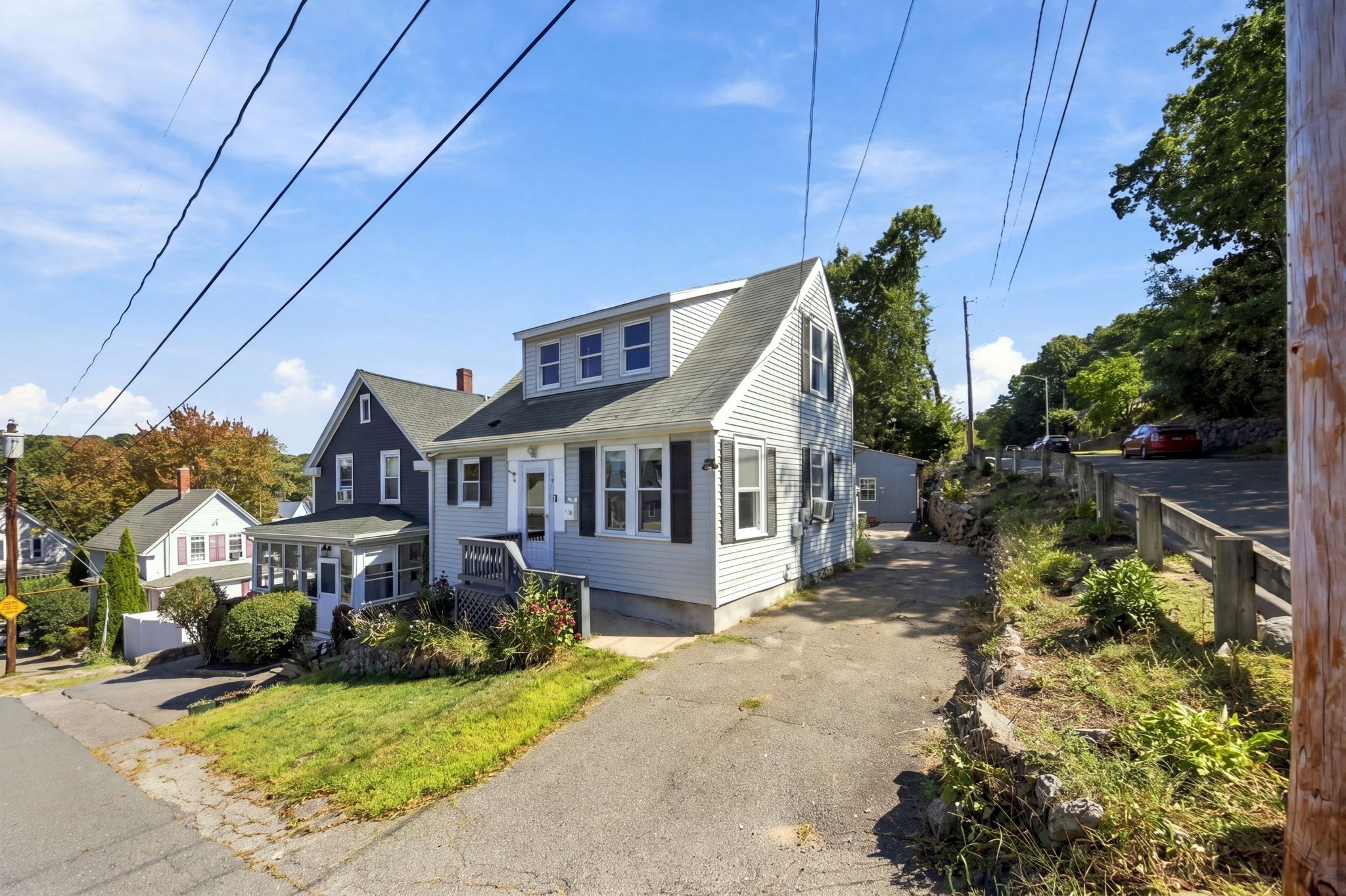 6 Clifton Ave Property Photo 3