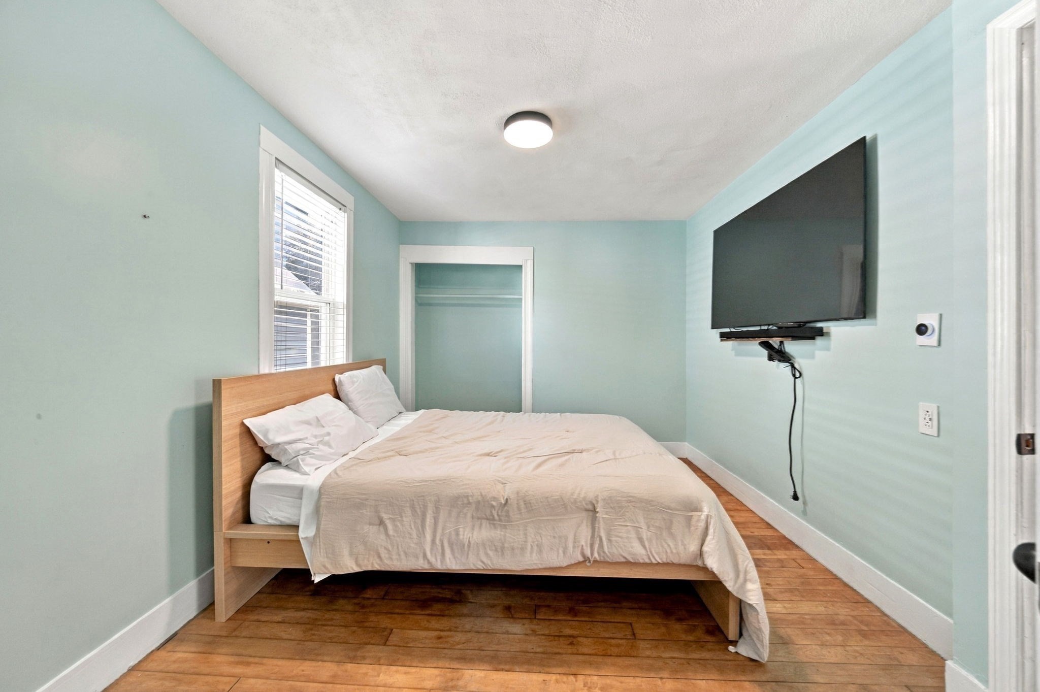 6 Clifton Ave Property Photo 14