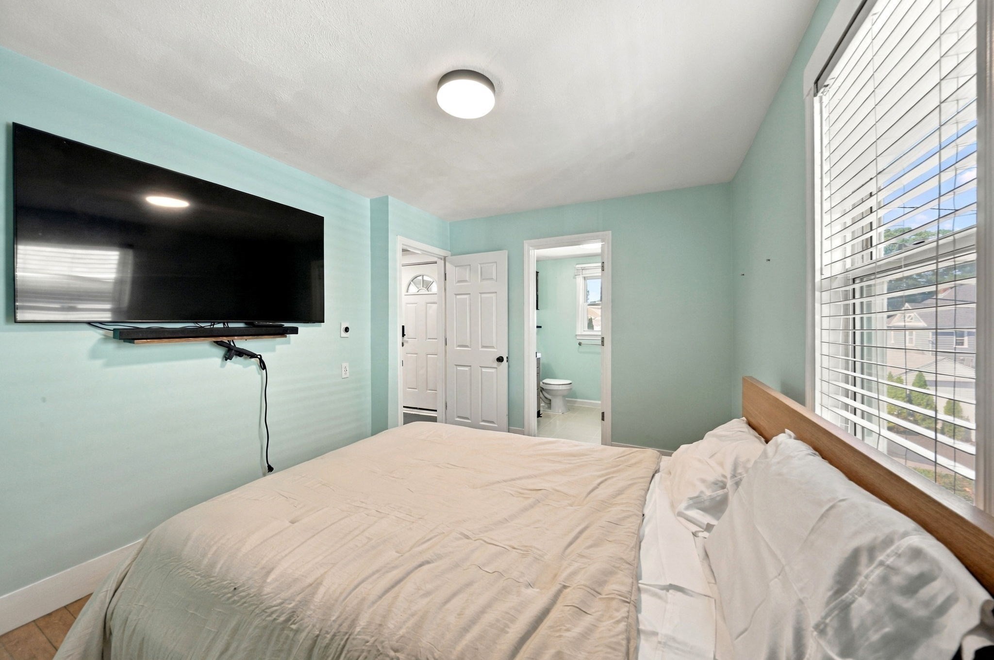 6 Clifton Ave Property Photo 16