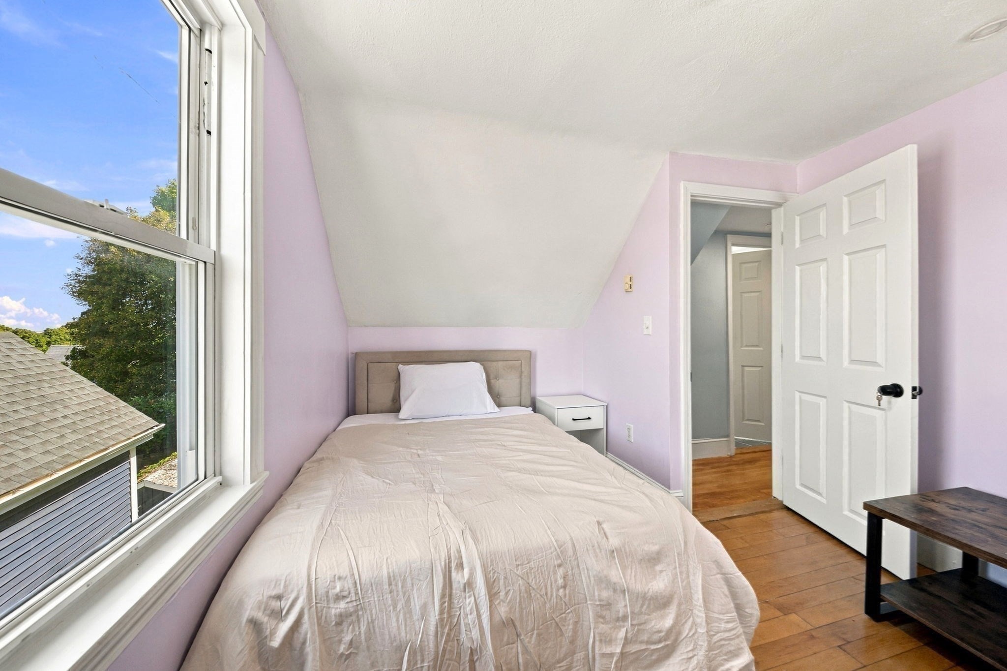6 Clifton Ave Property Photo 20