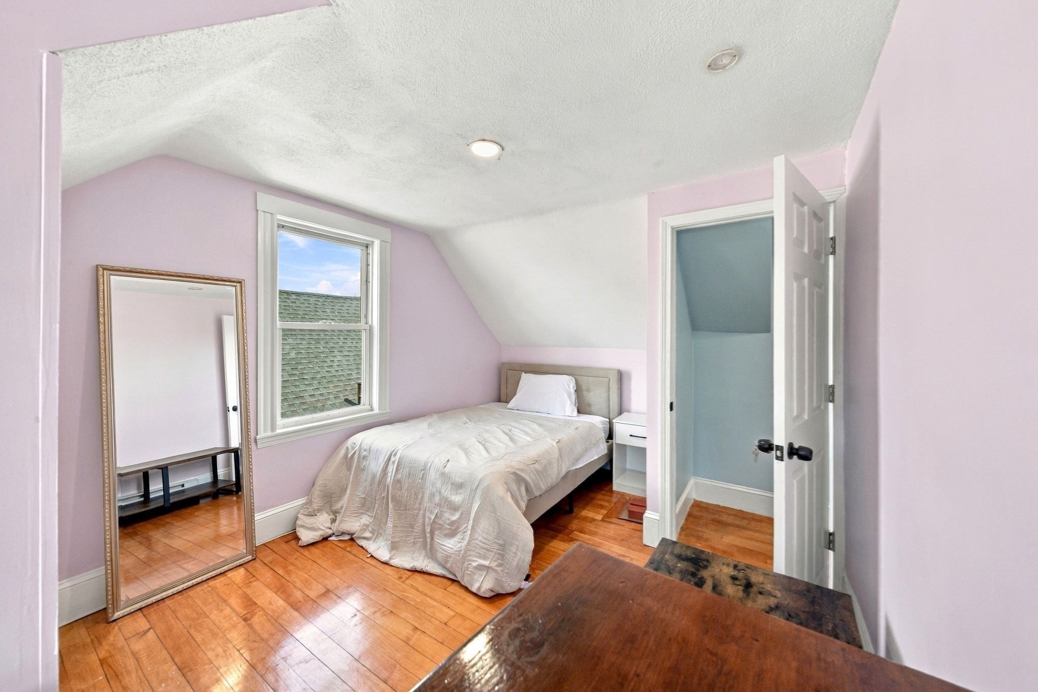 6 Clifton Ave Property Photo 21