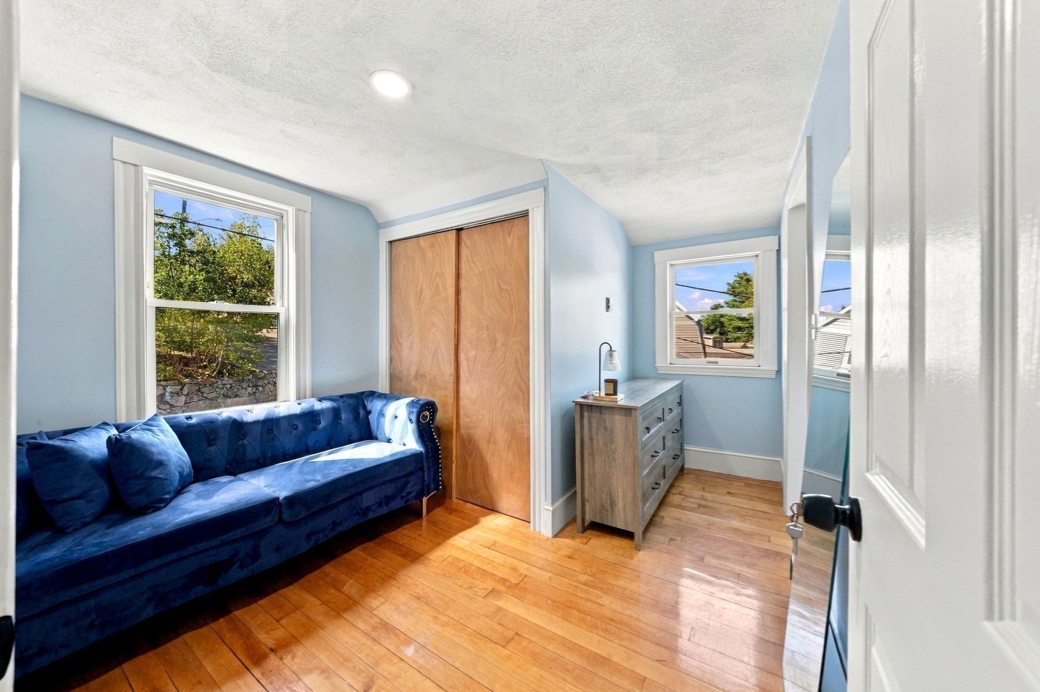 6 Clifton Ave Property Photo 23