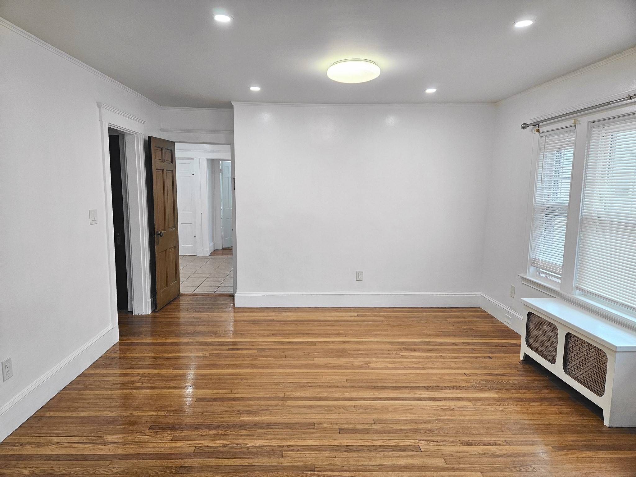 143 Atlantic St # 4 Property Photo 2