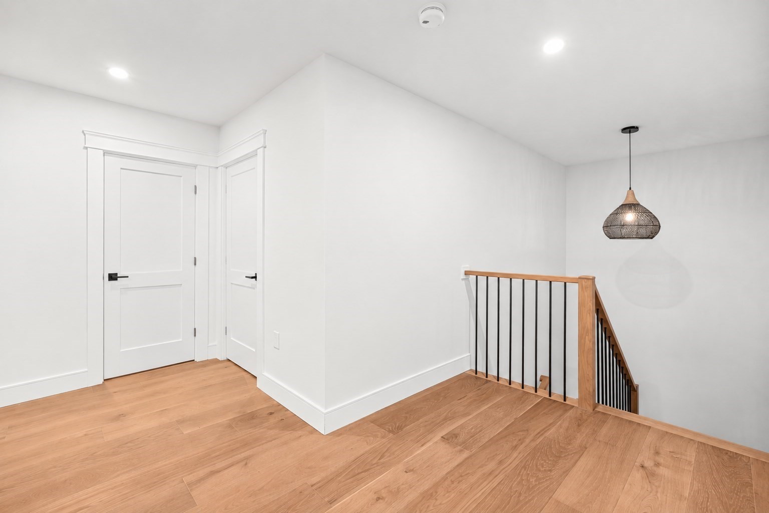 935 Washington St # 8 Property Photo 18