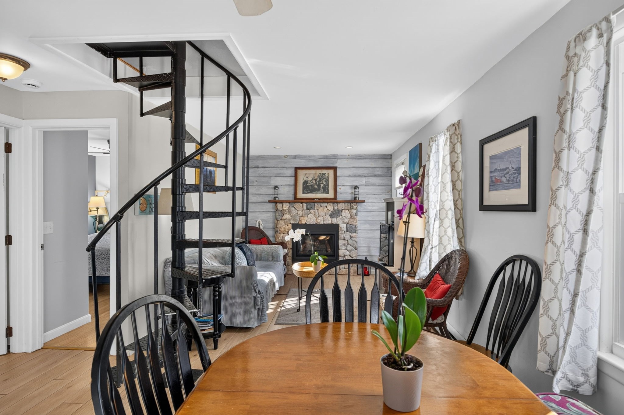 143 N Shore Boulevard # 7a Property Photo 25