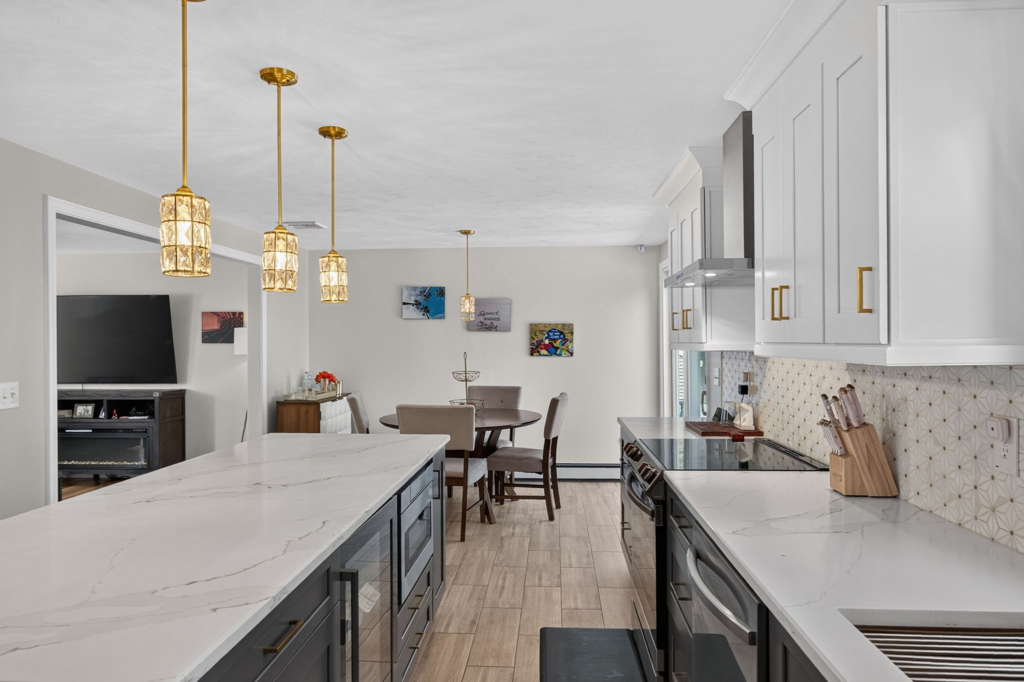 68 Metacomet Ave Property Photo 7
