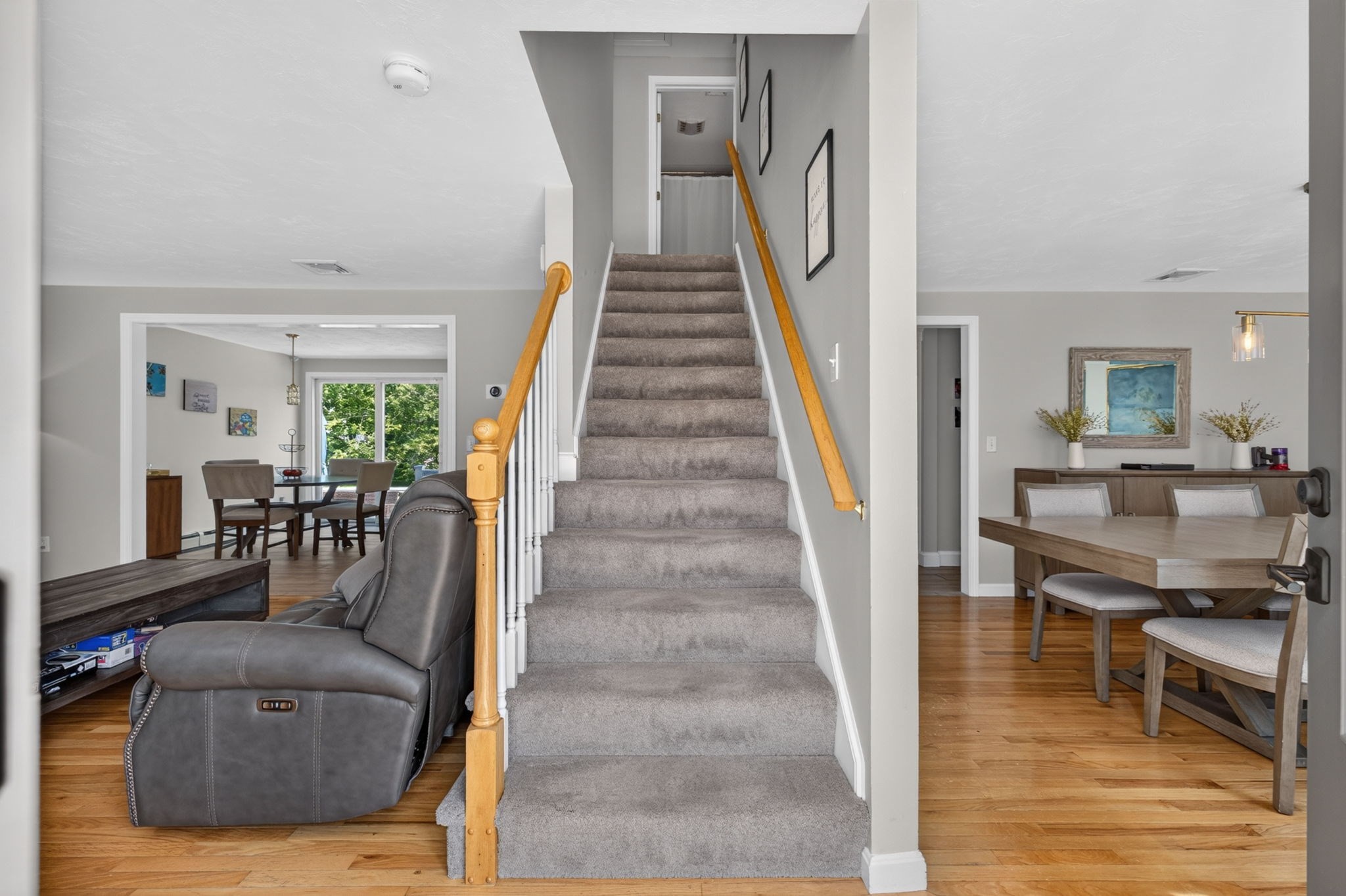 68 Metacomet Ave Property Photo 12