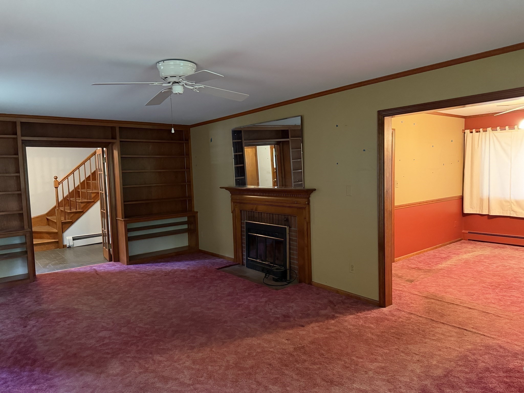 484 Weston Rd Property Photo 4