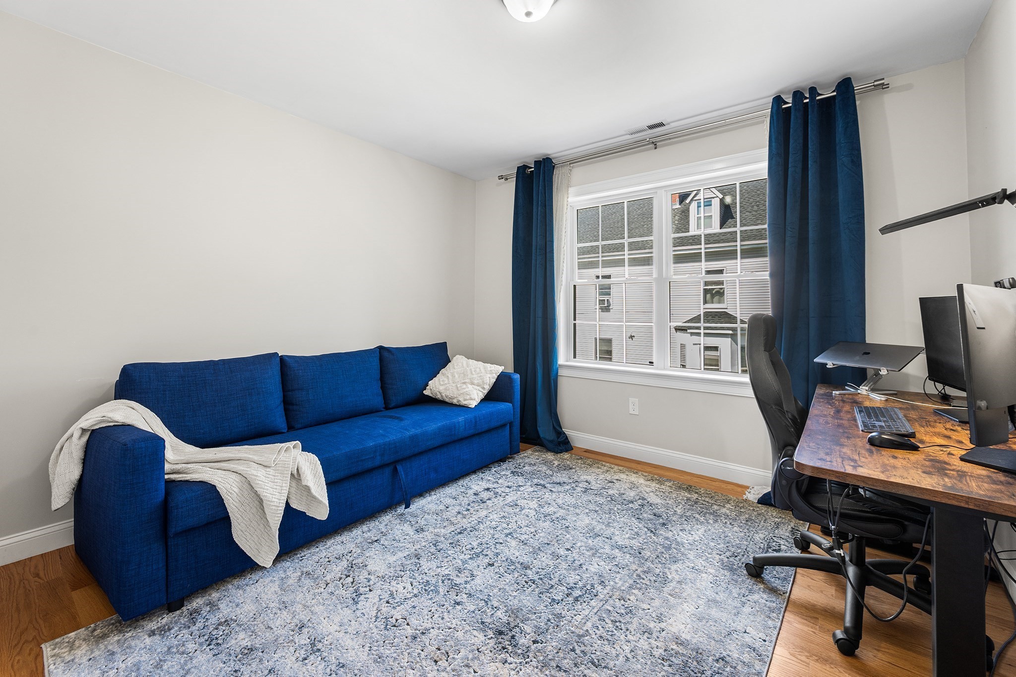 4 Fairmount St # A Property Photo 17