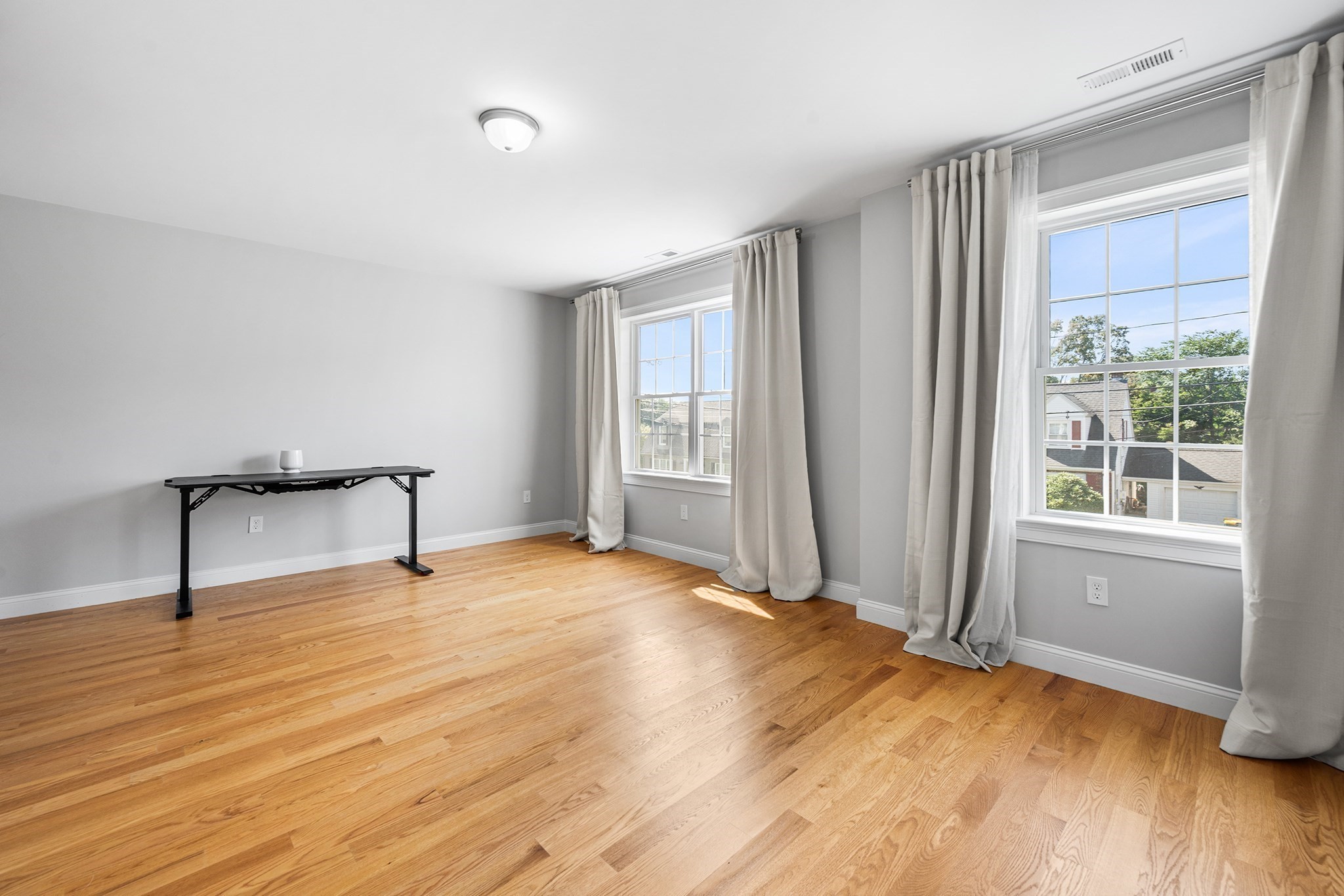 4 Fairmount St # A Property Photo 20