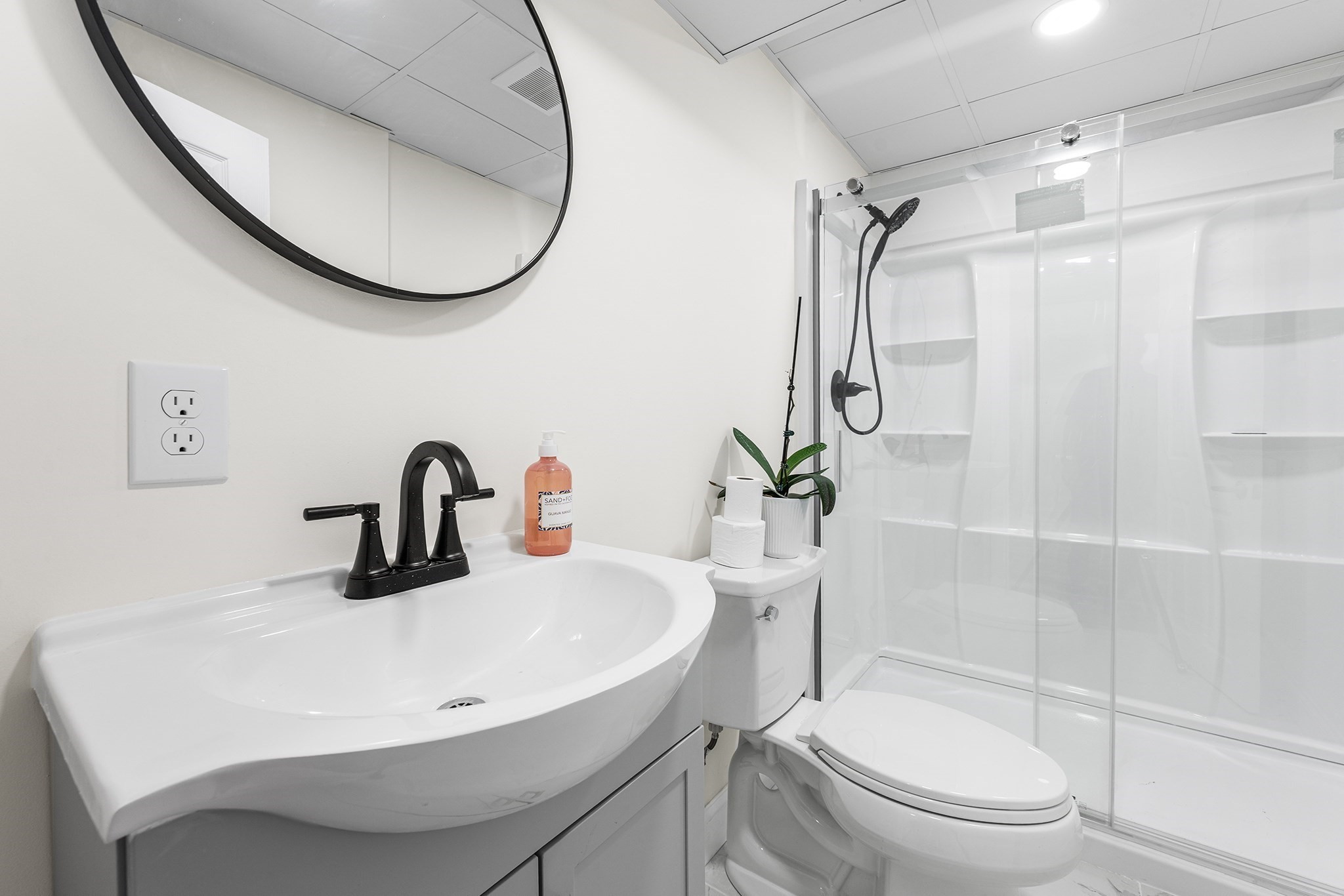 4 Fairmount St # A Property Photo 32