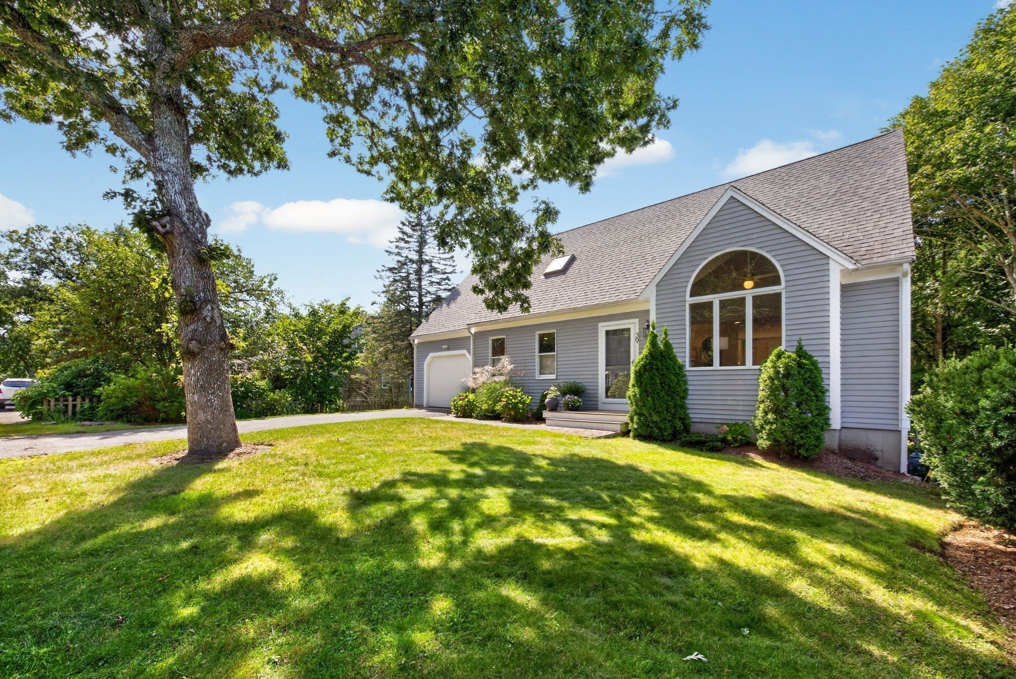 39 Antlers Shore Drive Property Photo 2