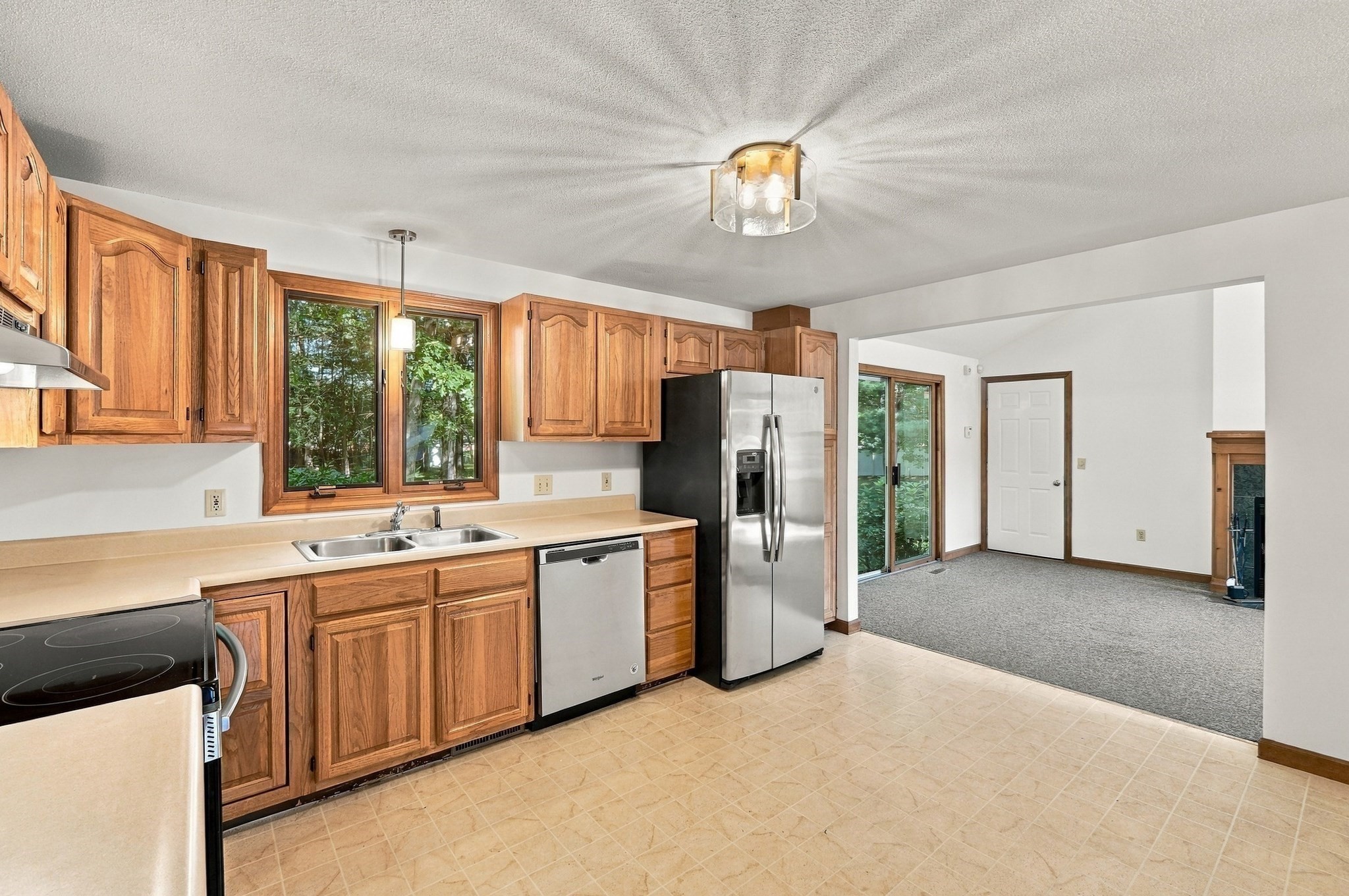 690 Converse Street Property Photo 13