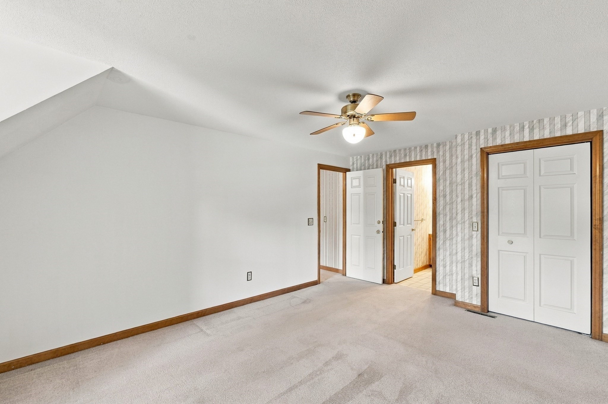 690 Converse Street Property Photo 23