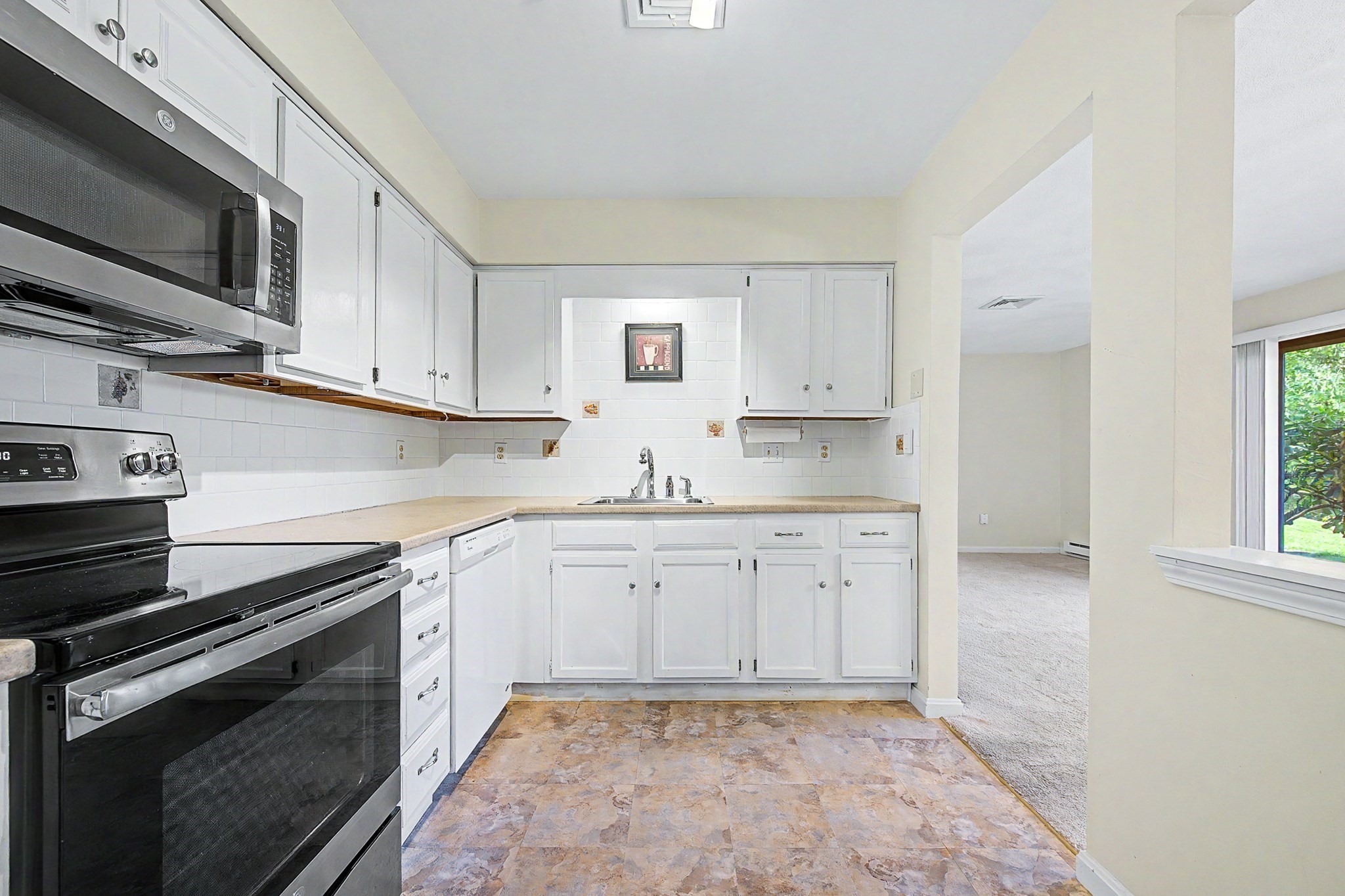 29 Rainbow Pond Dr. # B1 Property Photo 8