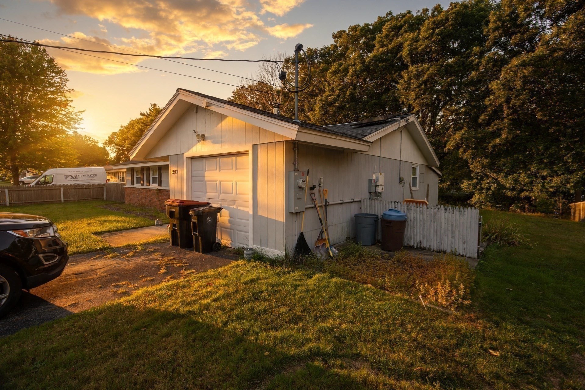 200 Lynn Rd Property Photo 2