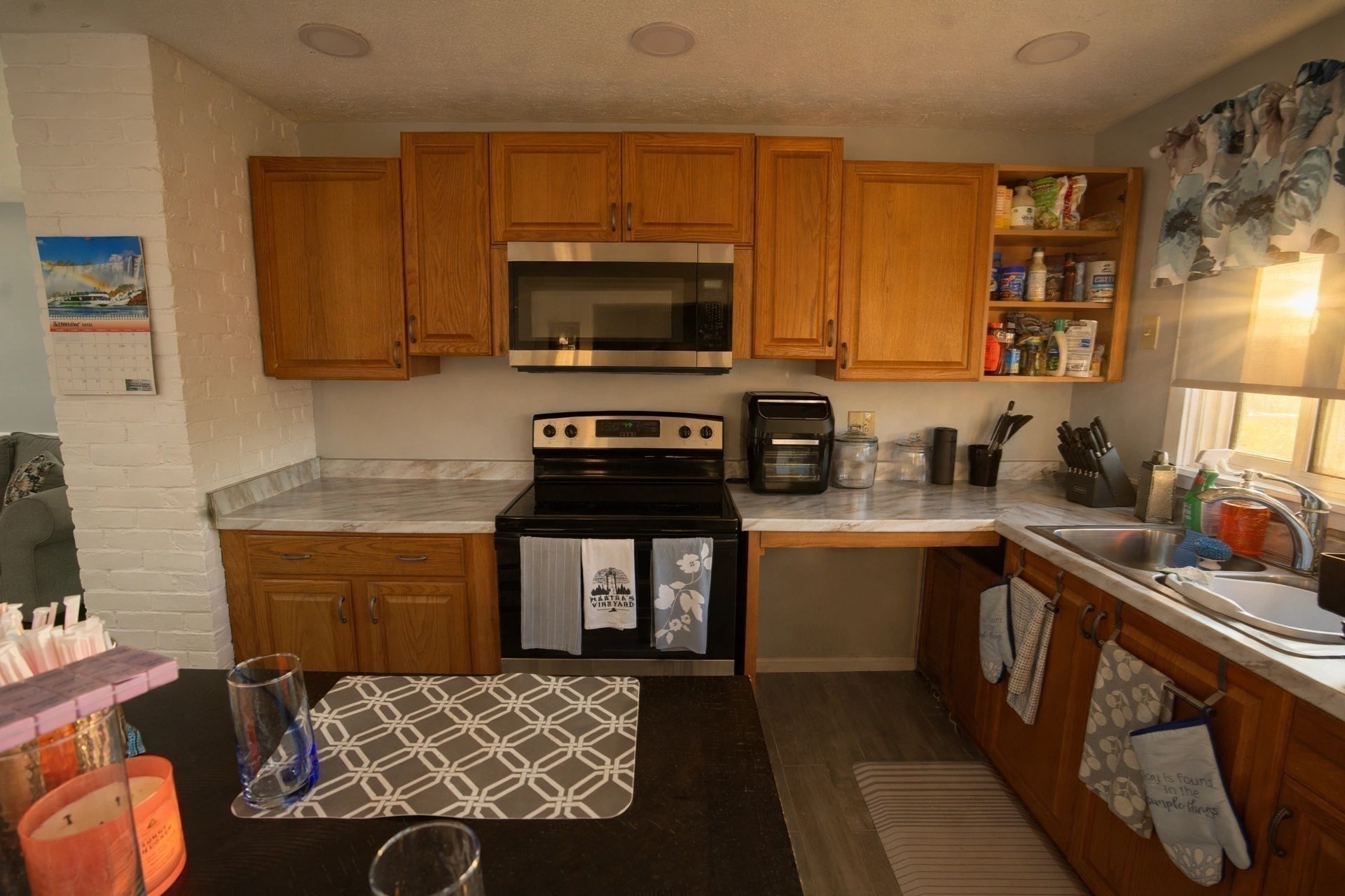 200 Lynn Rd Property Photo 4