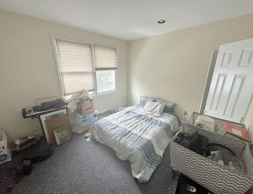 550 E 3rd Street Property Photo 13