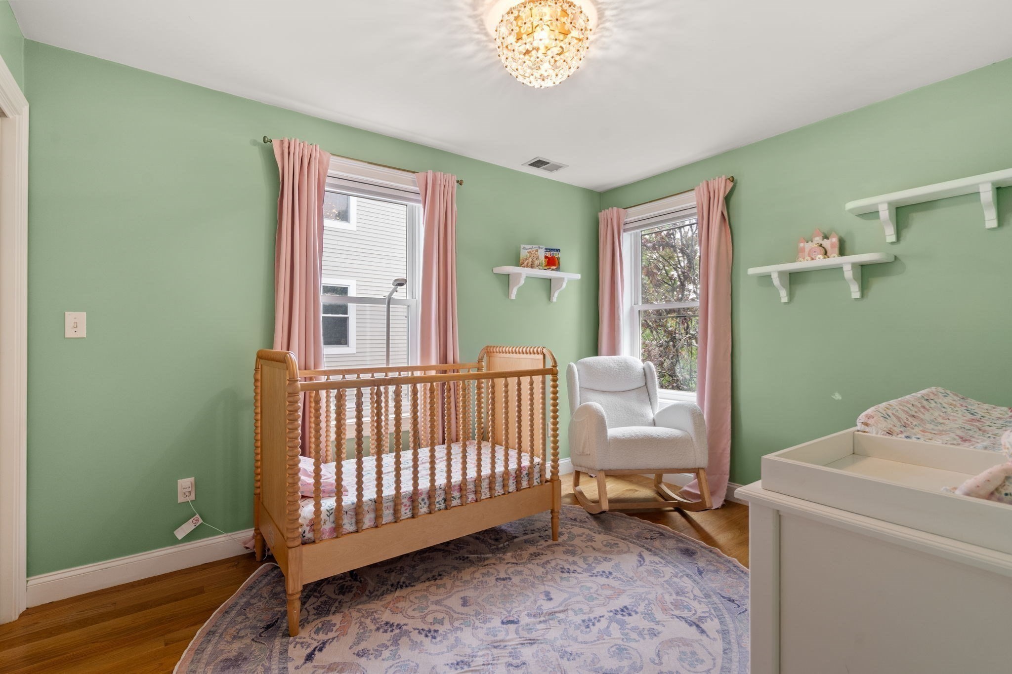 615 Adams St # 615 Property Photo 8