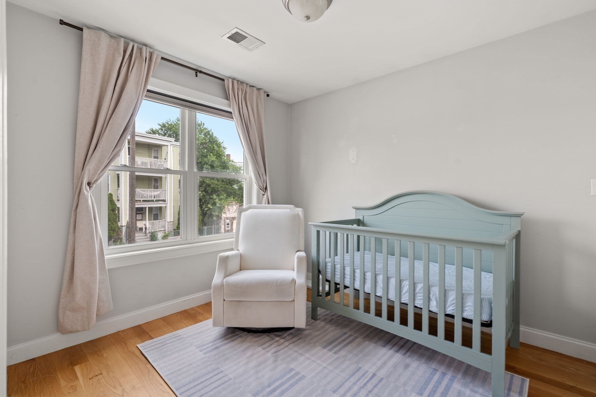 615 Adams St # 615 Property Photo 10