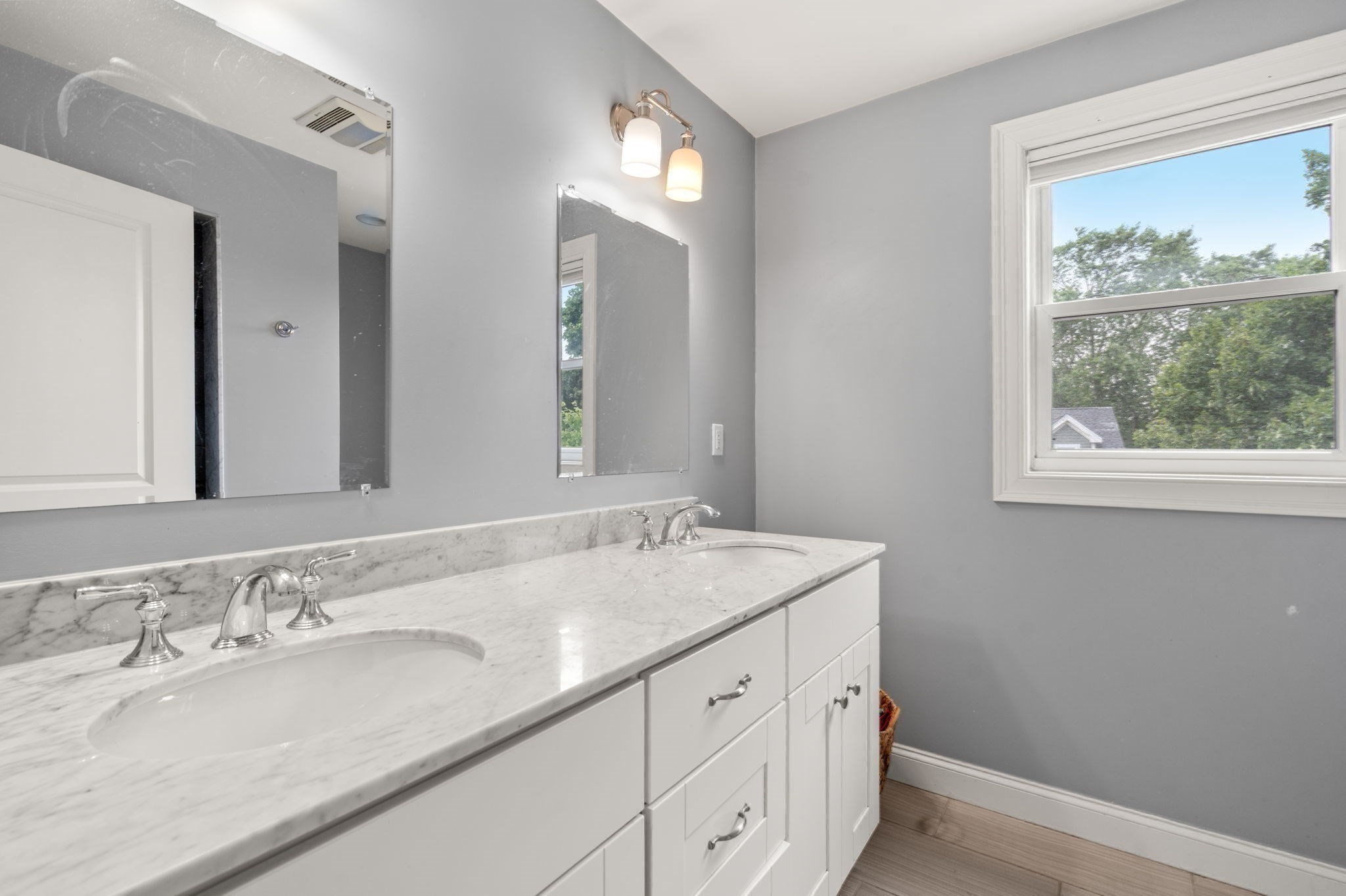 615 Adams St # 615 Property Photo 14