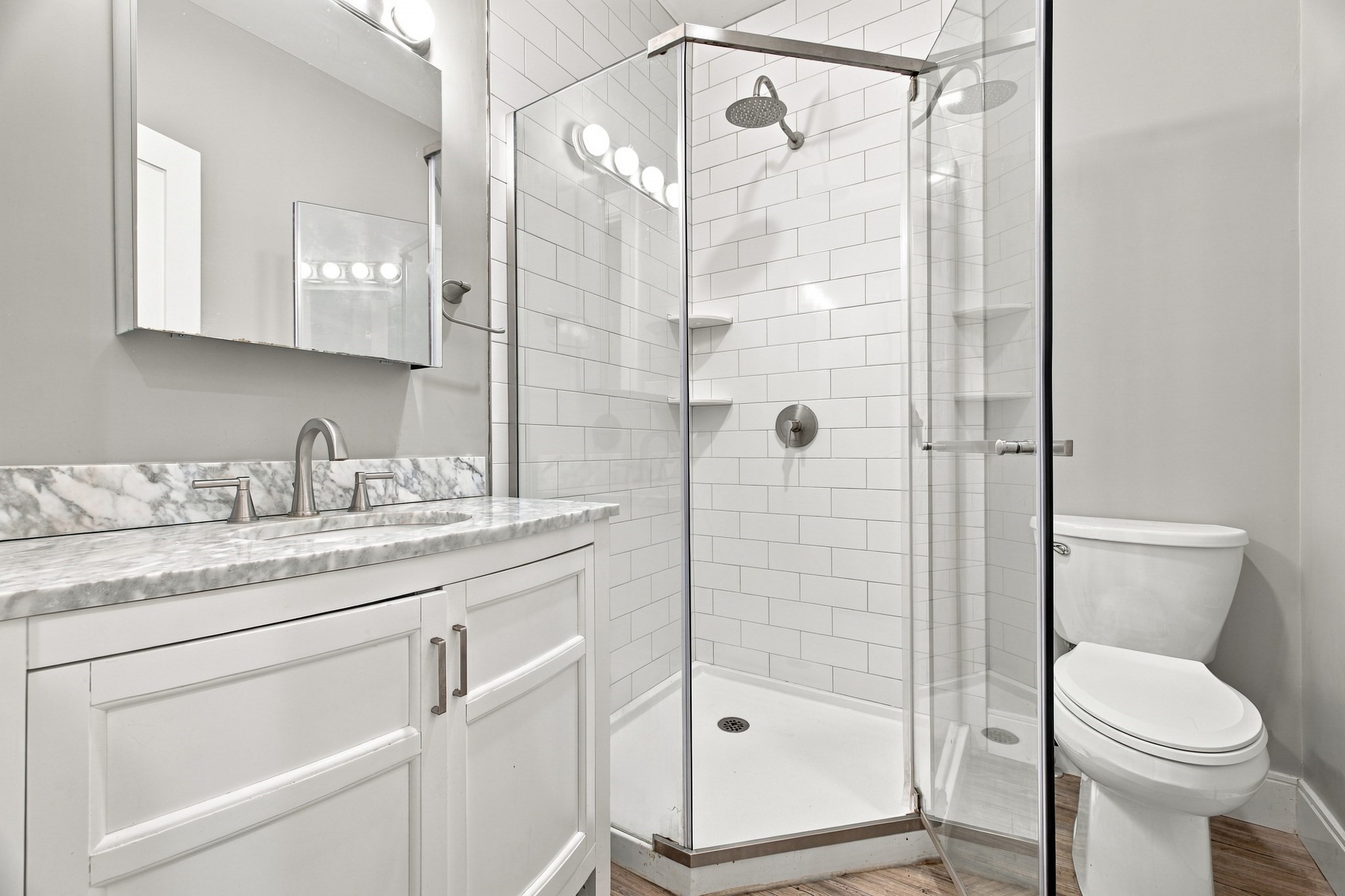 1 Beacon St # 3r Property Photo 10