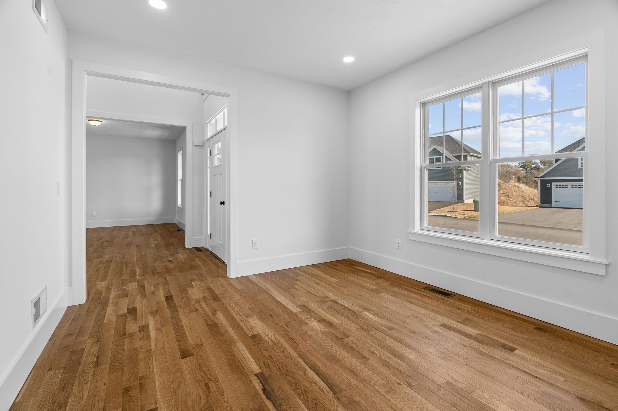 Lot 126-73 Pratt Avenue Property Photo 11