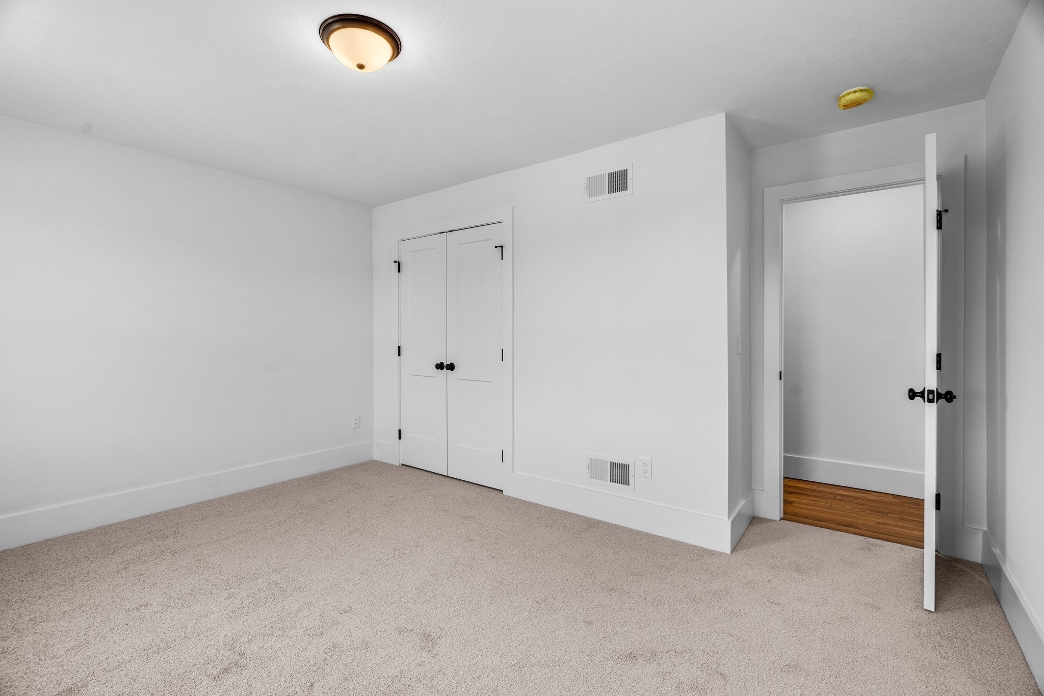 Lot 126-73 Pratt Avenue Property Photo 20