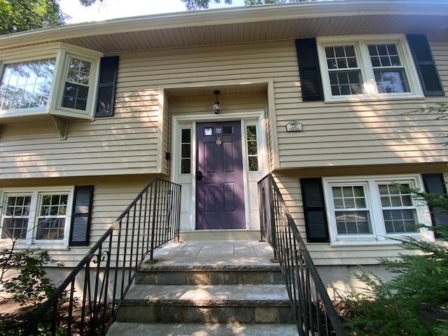 64 Haverhill St Property Photo 2