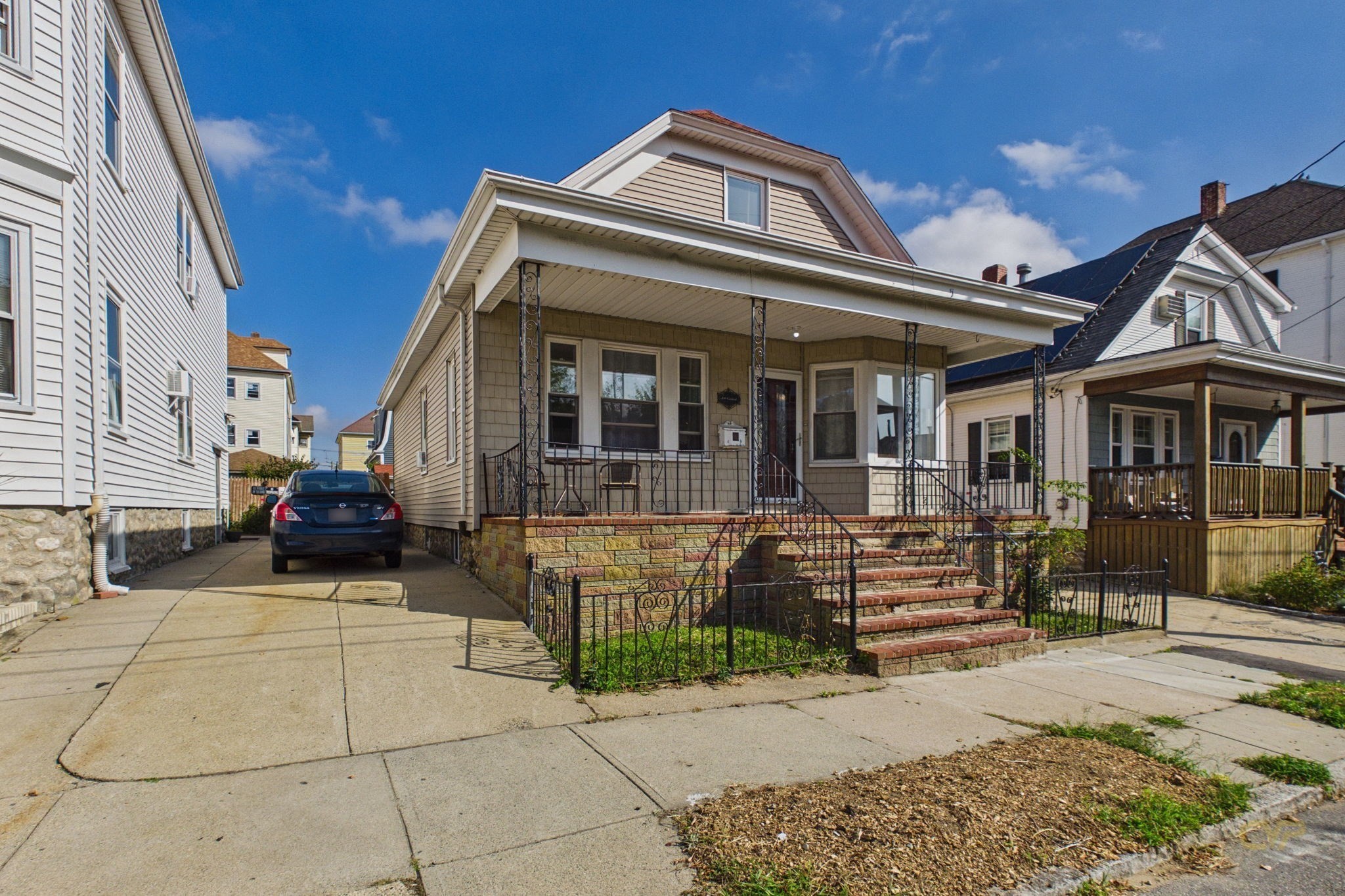 249 Central Ave Property Photo 3