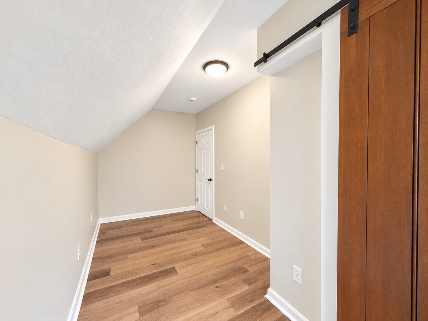 39 Van Buren St # 39 Property Photo 7