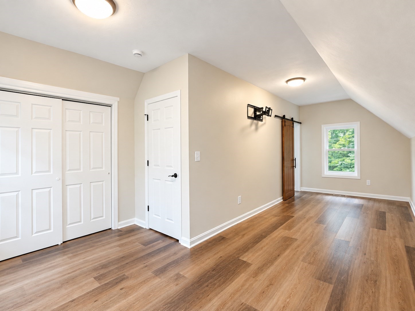 39 Van Buren St # 39 Property Photo 13