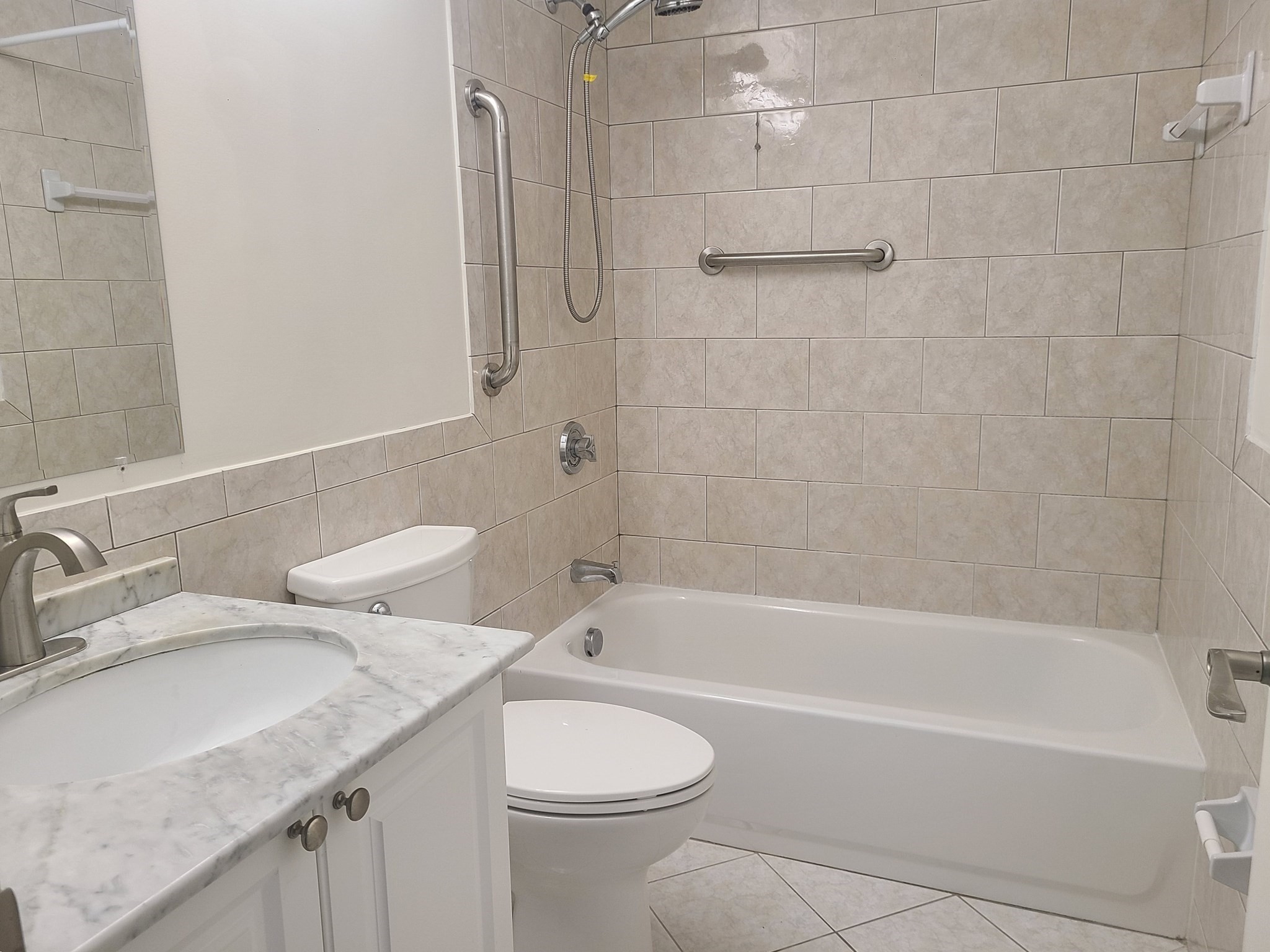 576 Washington Street # 110 Property Photo 14