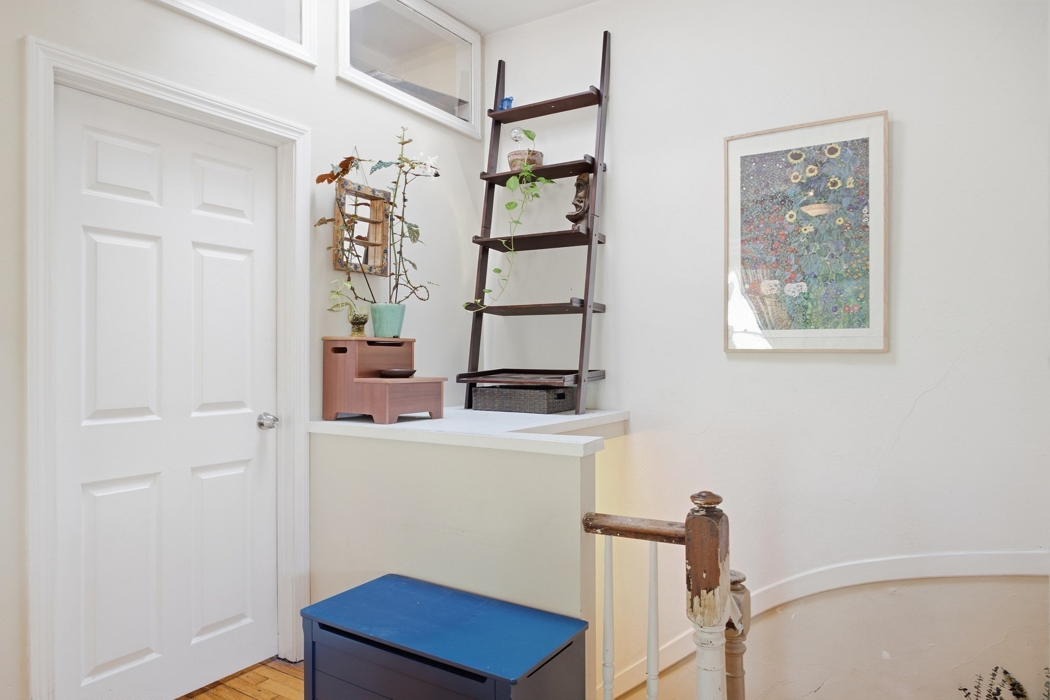 513-515 E 6th St # 3 Property Photo 6