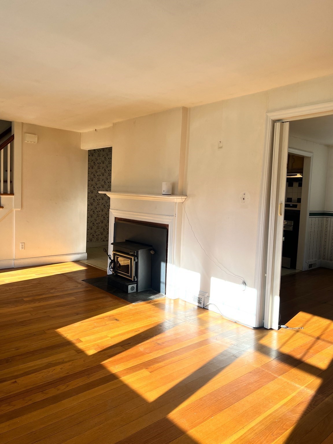 109 Pilgrim Property Photo 5