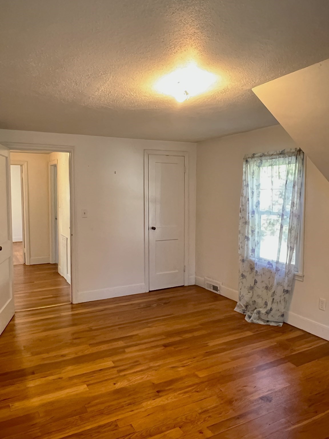 109 Pilgrim Property Photo 18