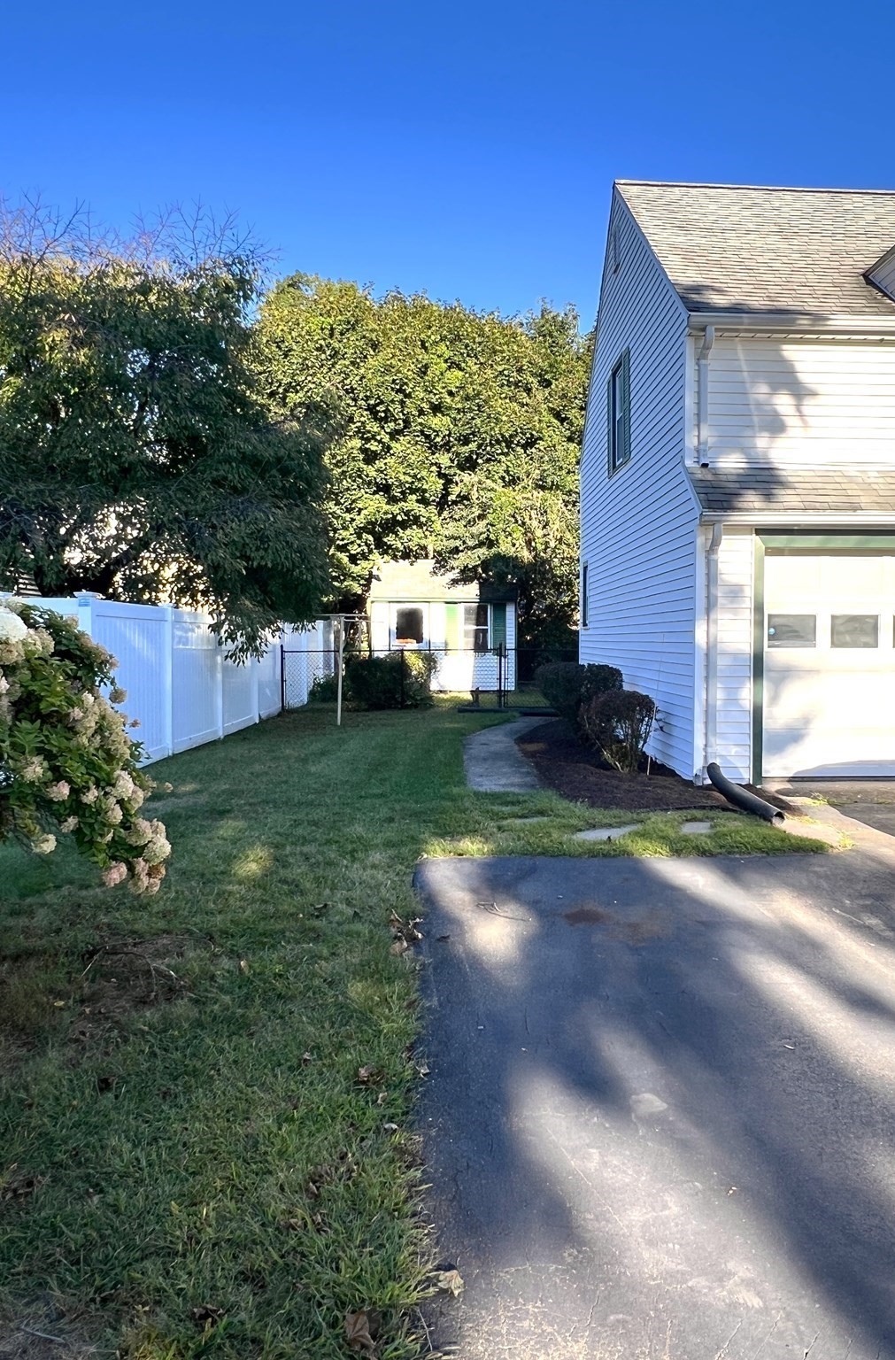 109 Pilgrim Property Photo 27