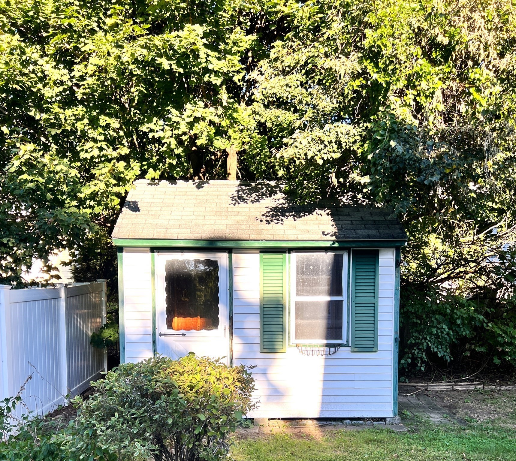 109 Pilgrim Property Photo 34