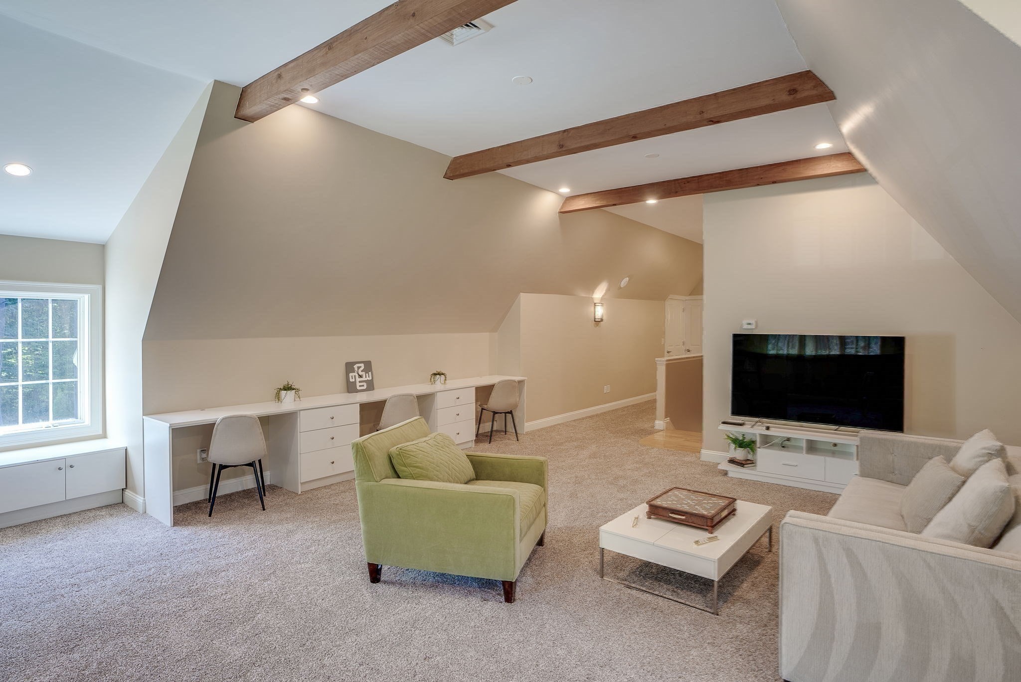 97 Fox Run Road Property Photo 32