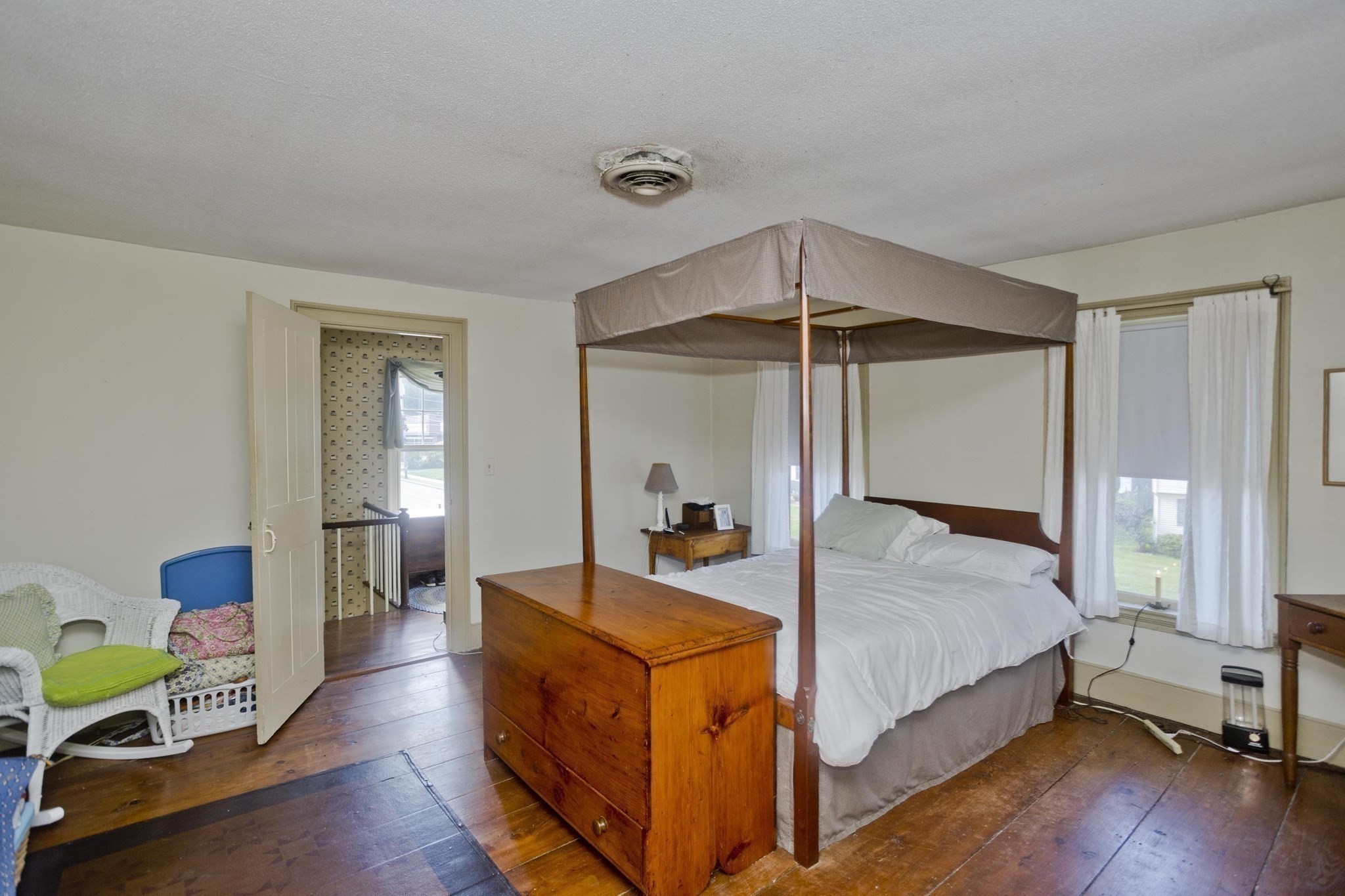 40 Somers Rd Property Photo 6
