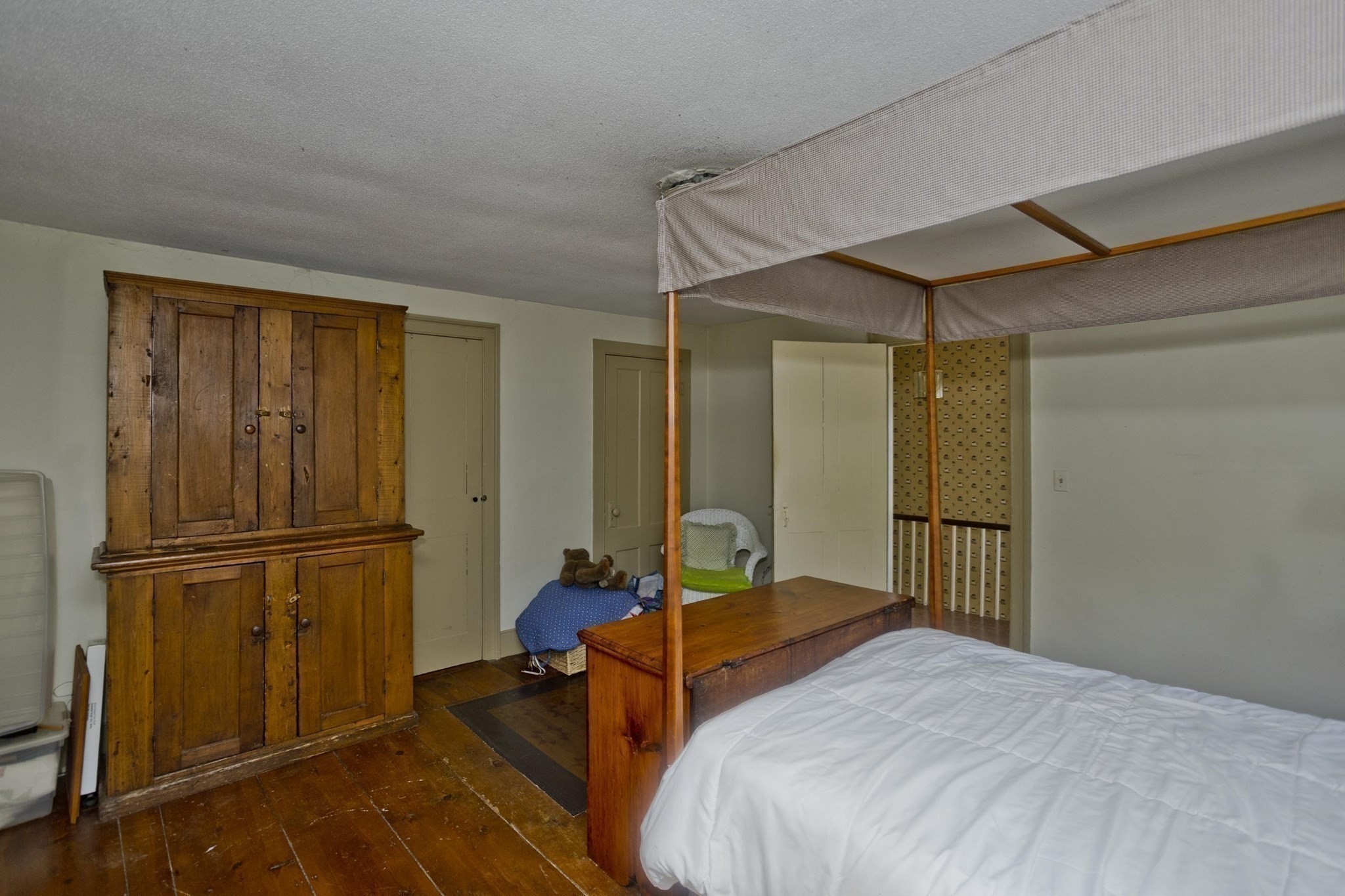 40 Somers Rd Property Photo 7
