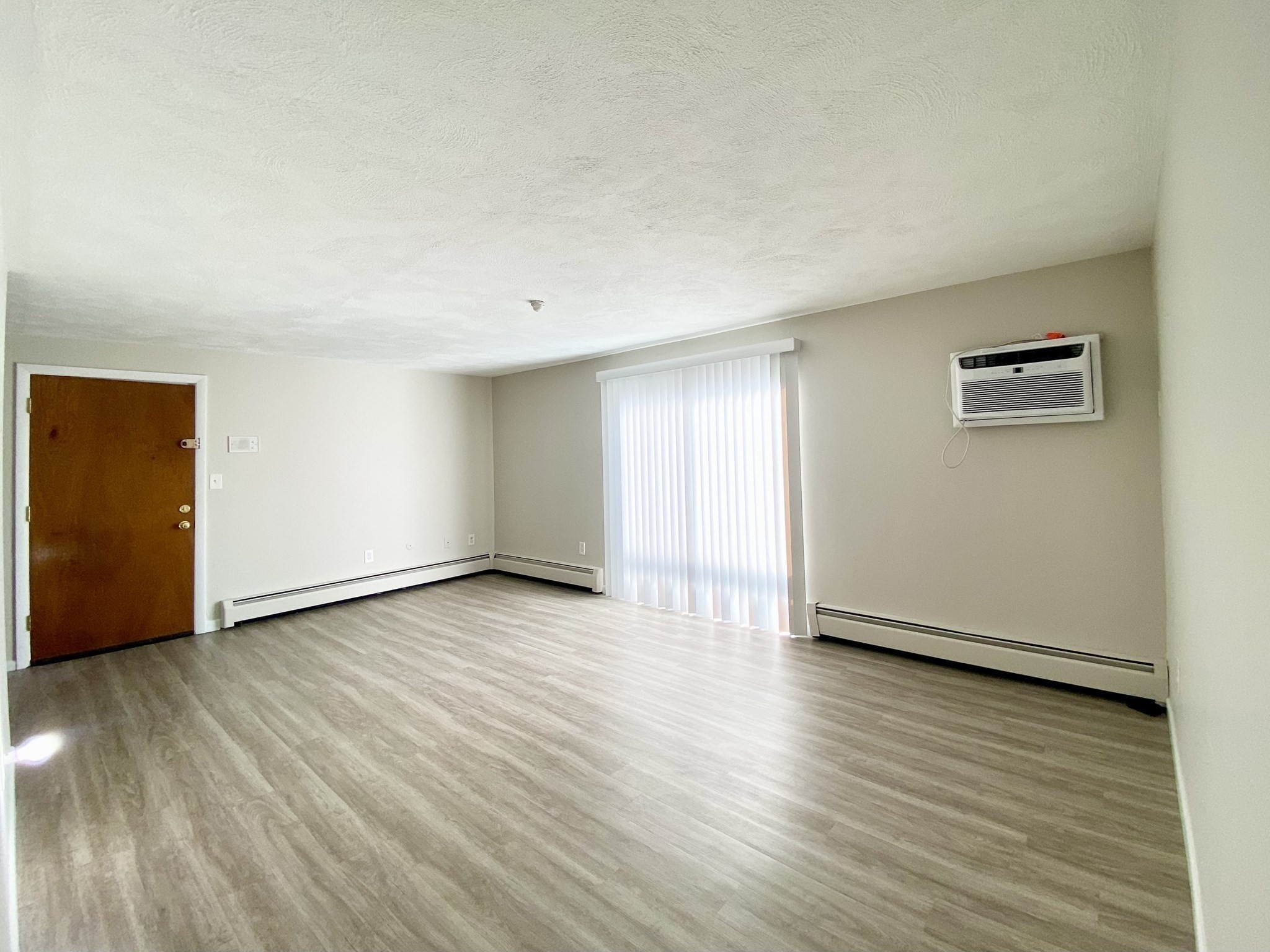 128 Salem Street # 2 Property Photo 1