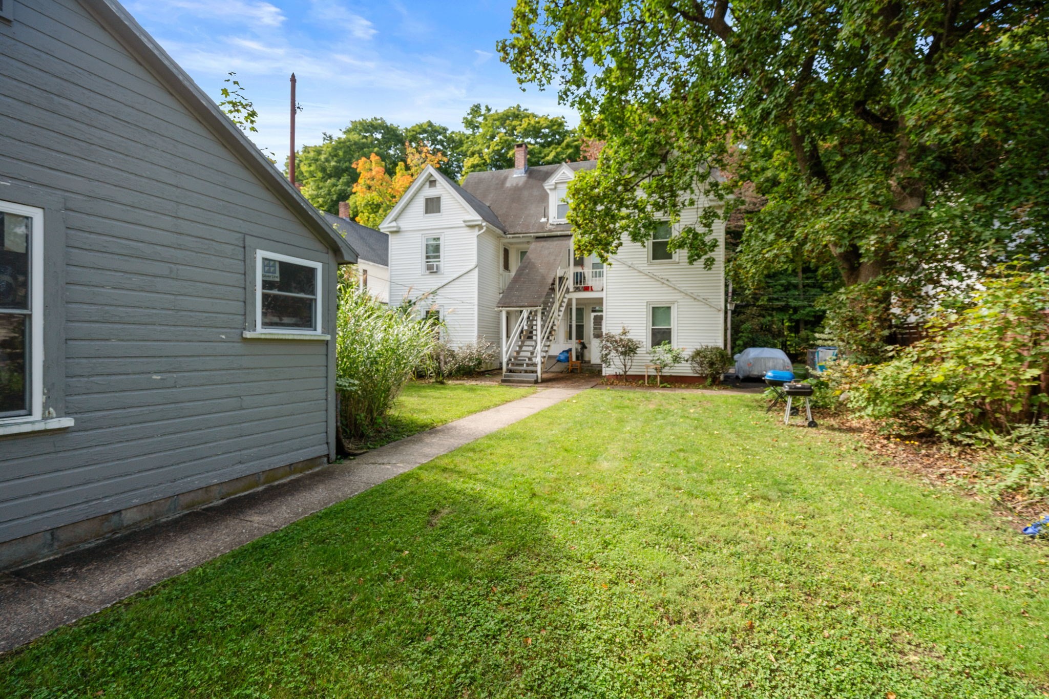 25 Leonard Ave Property Photo 24