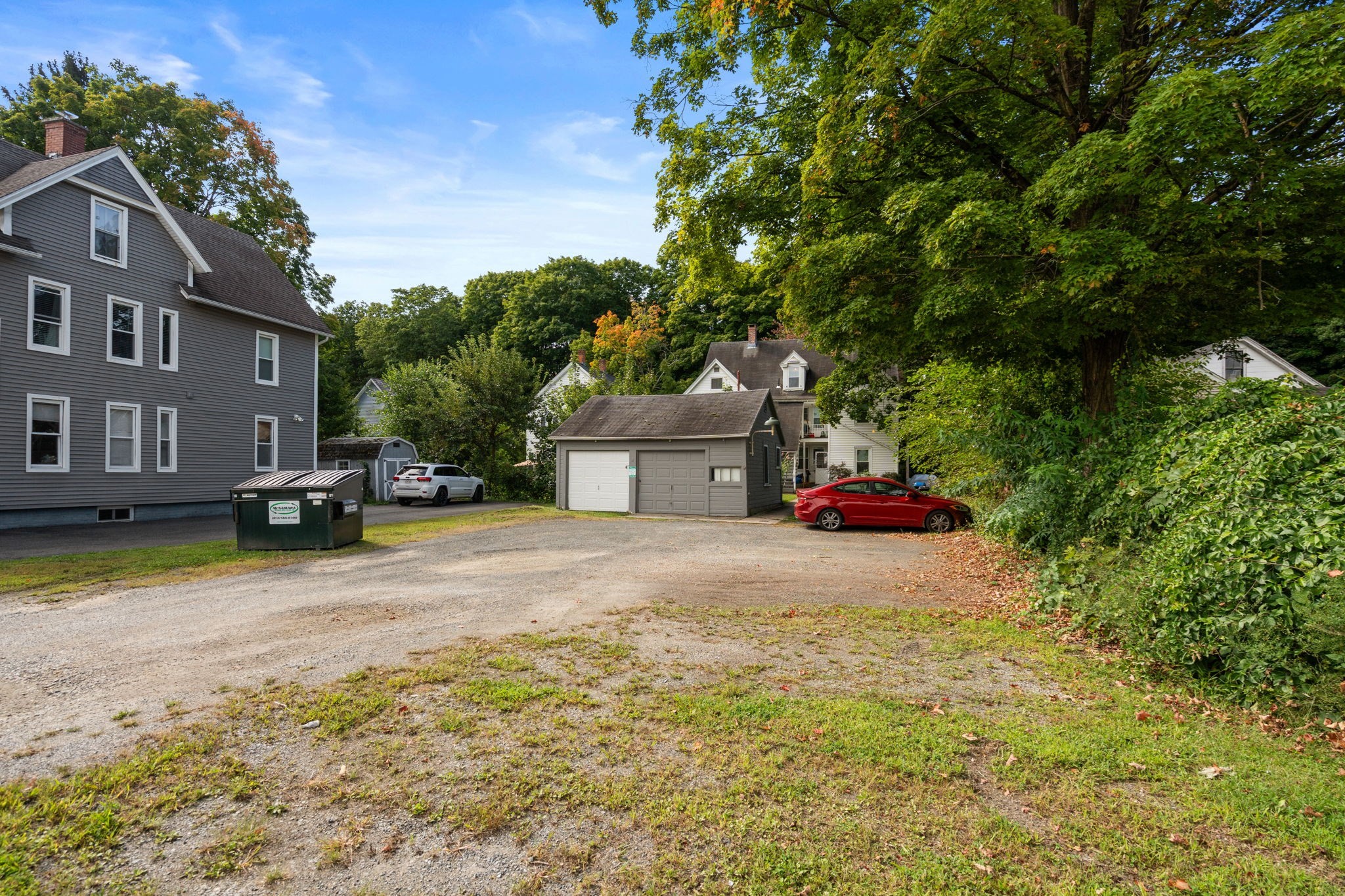 25 Leonard Ave Property Photo 26
