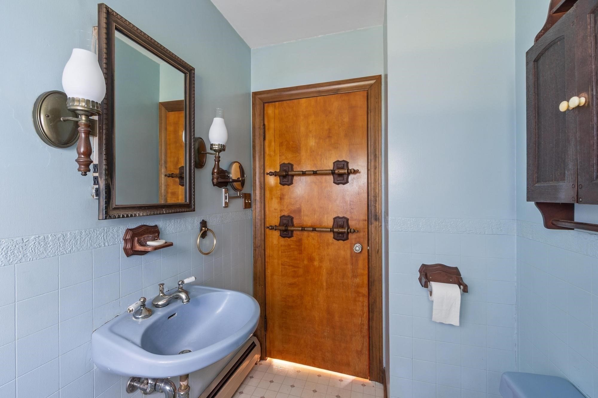 95 West Street Property Photo 9