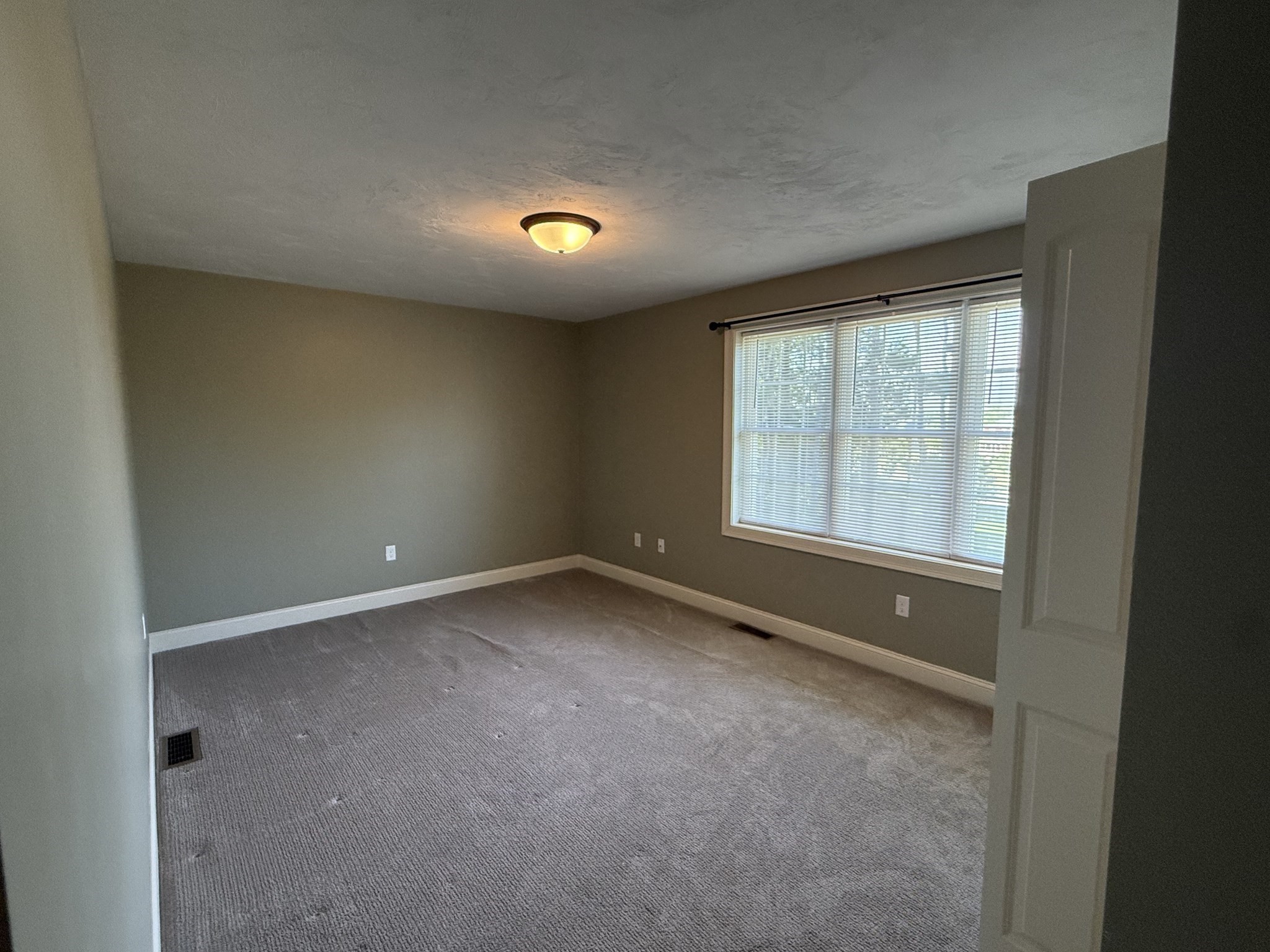 10 Shamrock Lane Property Photo 20