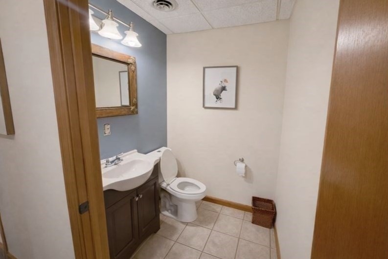 200 Center St # 16 Property Photo 12
