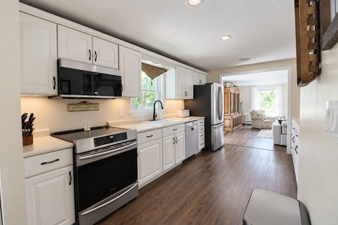4 Temi Road Property Photo 11