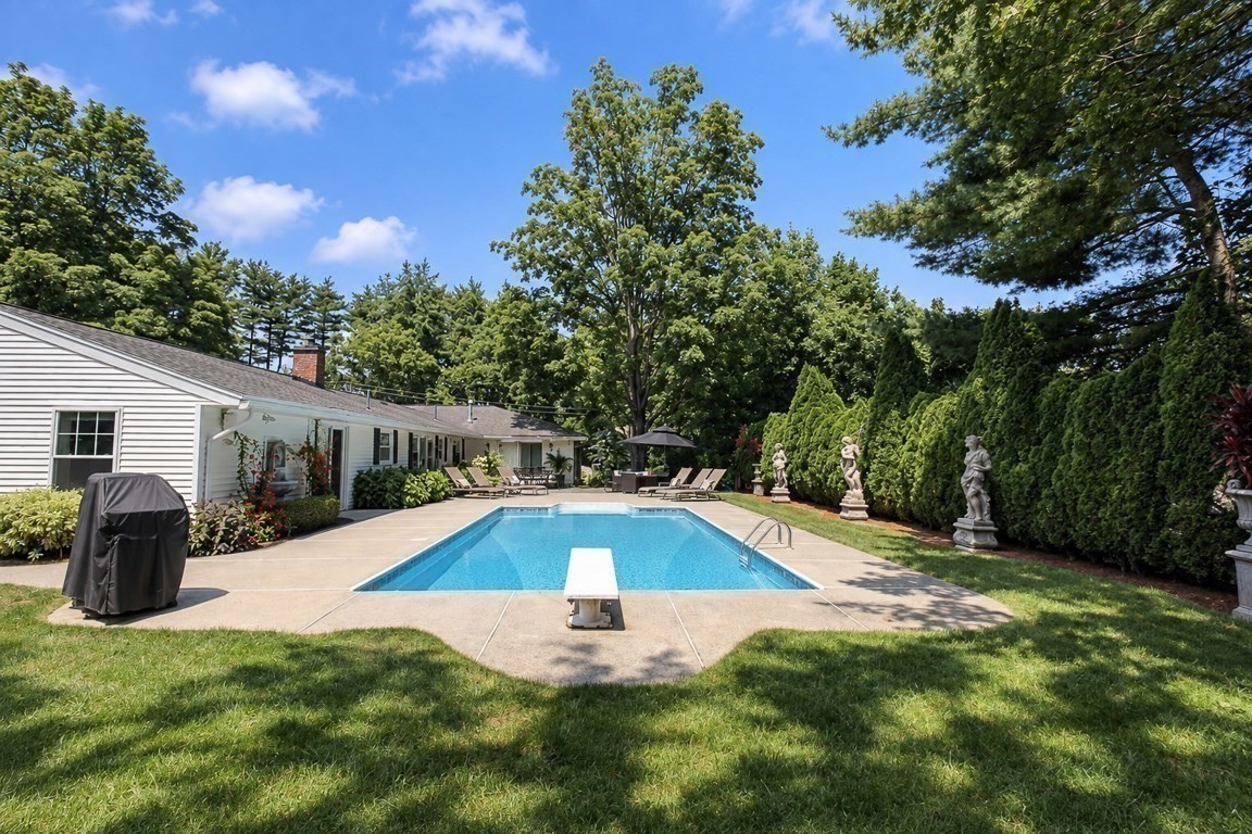 4 Temi Road Property Photo 36
